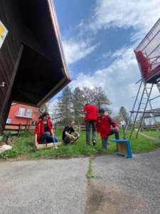 Les picos améliorent leur local